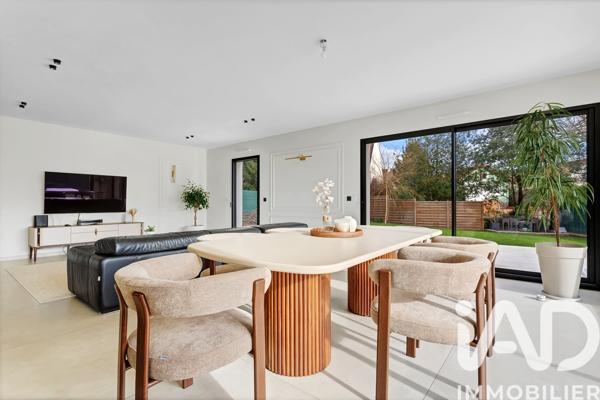 Maison à vendre 13 pièces 267 m² Soisy-sur-Seine