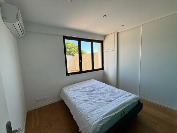 Appartement à louer 3 pièces BORDEAUX (33), terrasse, climatisation, sécurisé