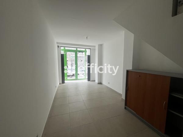 Local Commercial 3 pièces - 47 m²