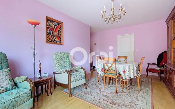 Appartement à vendre    4 pièces • 76,36 m2 Crépy-en-Valois