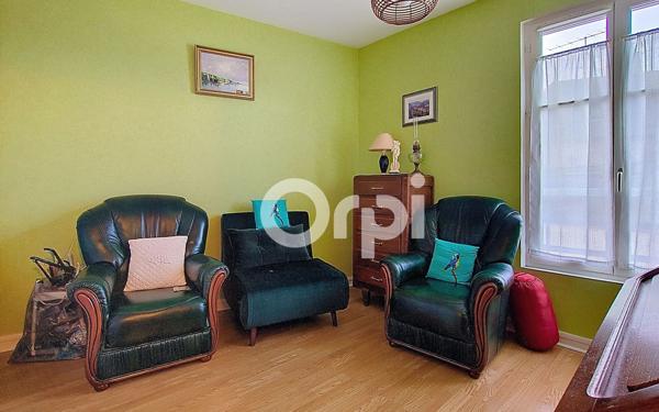 Appartement à vendre    4 pièces • 76,36 m2 Crépy-en-Valois