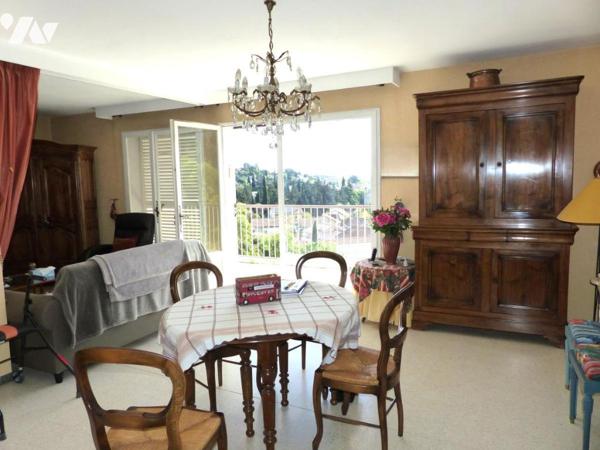 A VENDRE APPARTEMENT T3/T4 DANS QUARTIER RECHERCHE