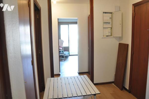 TARBES, appartement T3, garage, cave.