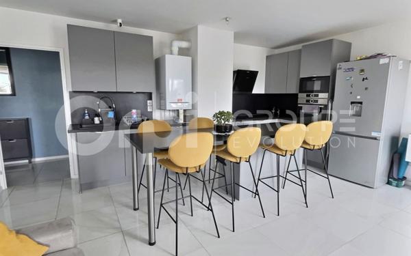 Appartement à vendre    4 pièces • 86,74 m2 Corbeil-Essonnes