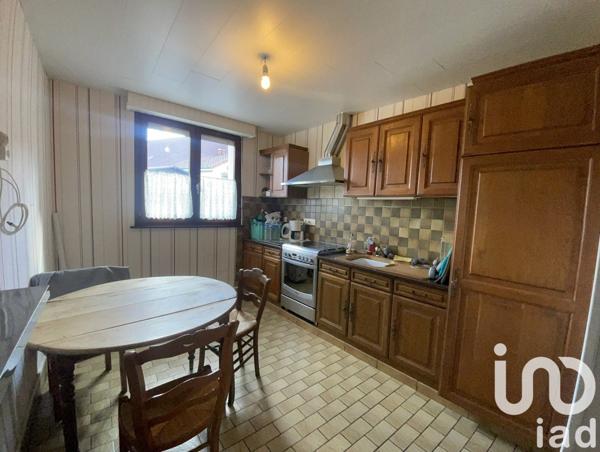 Longère 4 pièces de 80 m² à Féchain (59247)