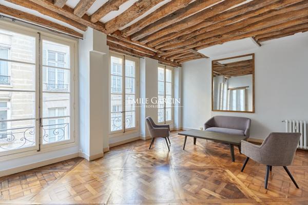 A vendre  - Appartement  - 44 m² - Paris - 75007 -  Bac / Université