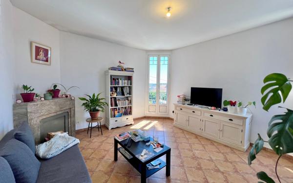 Maison à vendre    6 pièces •  Béziers