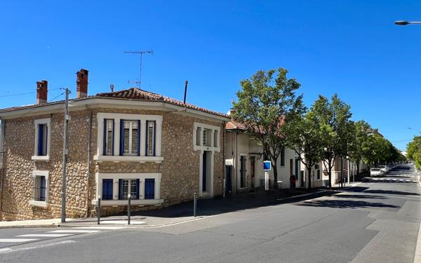 Maison à vendre    6 pièces •  Béziers