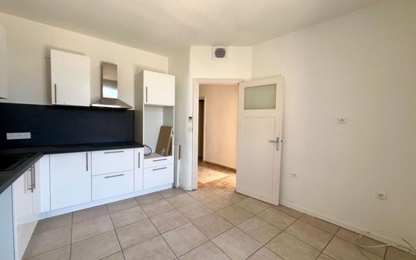 Maison à vendre    6 pièces •  Béziers