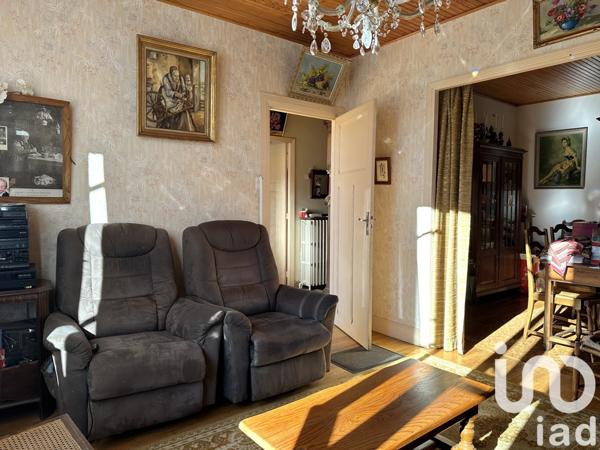 Maison 5 pièces de 125 m² à Valréas (84600)