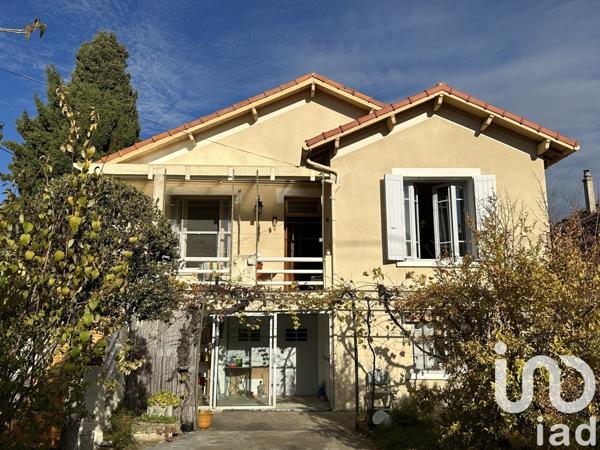 Maison 5 pièces de 125 m² à Valréas (84600)