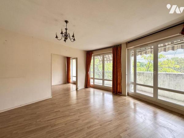 ST HERBLAIN CHEZINE - RESIDENCE DU GOLF - T4 à rénover