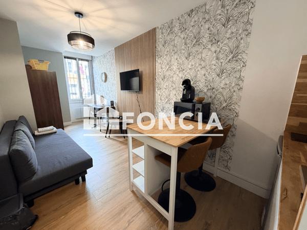 Location Studio 16.49 m² - couloir à gauche Bordeaux 33800
