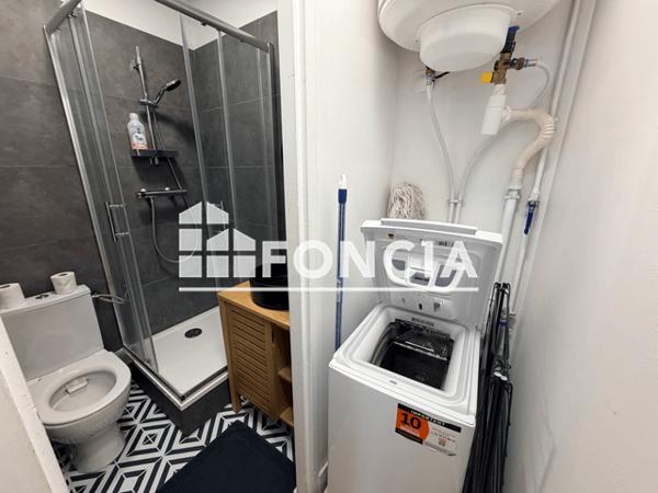 Location Studio 16.49 m² - couloir à gauche Bordeaux 33800