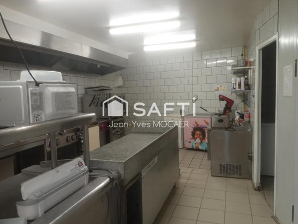 PLEYBEN (29190) :  En centre Finistère, proche des axes routiers principaux (N164 et N165)