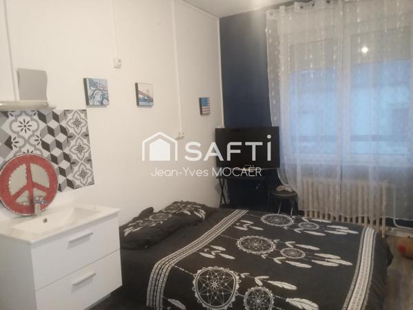 PLEYBEN (29190) :  En centre Finistère, proche des axes routiers principaux (N164 et N165)