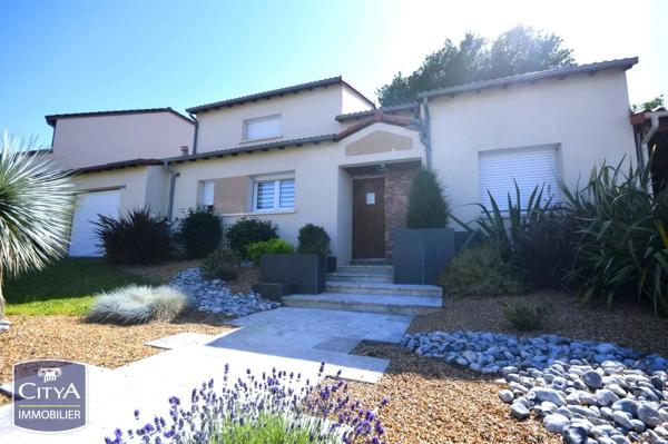 Maison à vendre 5 pièces 124.87m² Cholet (49300)