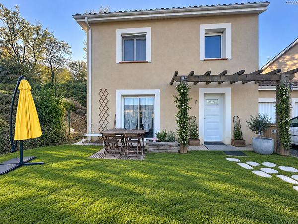 A vendre Maison Auch 90 m2 avec garage 3 chambres et terrasse