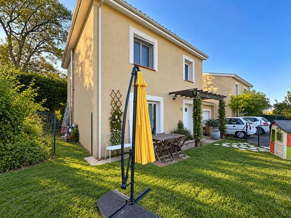 A vendre Maison Auch 90 m2 avec garage 3 chambres et terrasse