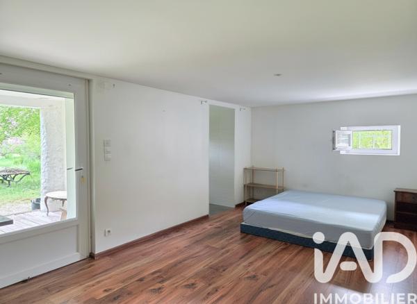 Maison à vendre 4 pièces 126 m² Ruelle-sur-Touvre