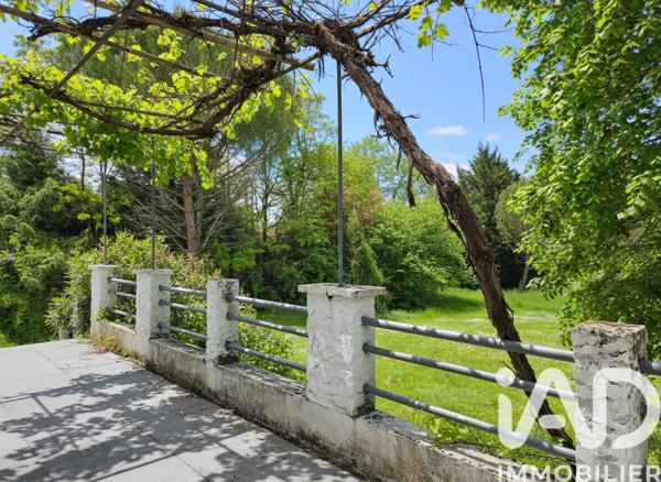 Maison à vendre 4 pièces 126 m² Ruelle-sur-Touvre