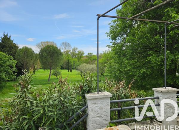 Maison à vendre 4 pièces 126 m² Ruelle-sur-Touvre