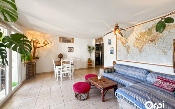 Appartement à vendre    3 pièces • 66,45 m2 Cogolin