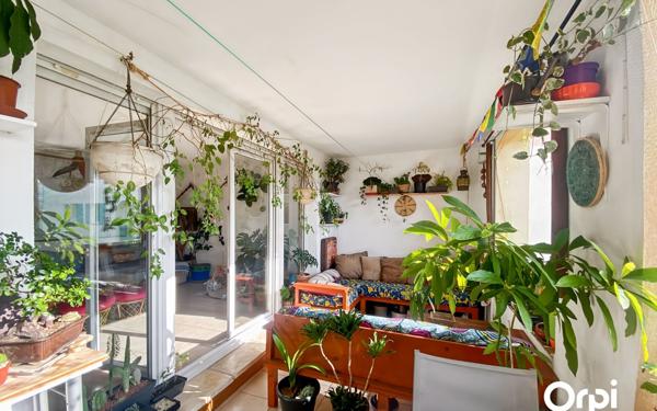 Appartement à vendre    3 pièces • 66,45 m2 Cogolin