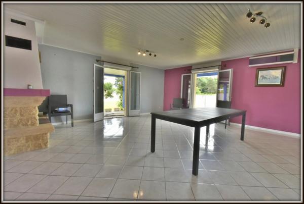 PROCHE DAX ( 10 mn côté EST ) - BELLE CONTEMPORAINE T5 - PISCINE - GARAGE 48 m²