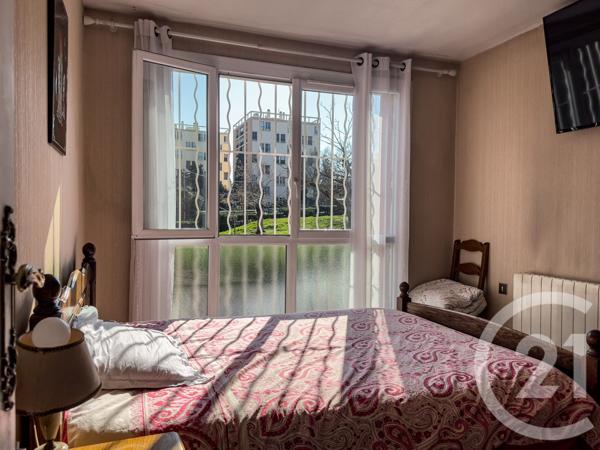 Appartement à vendre  4 pièces - 66 m2 MARSEILLE - 13014