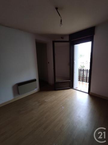 Maison à vendre  4 pièces - 71,69 m2 COUTRAS - 33