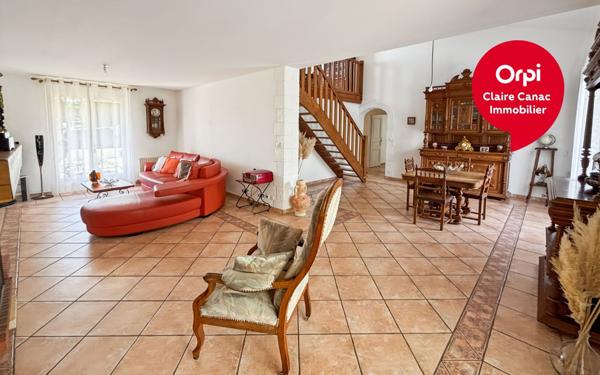 Maison à vendre    5 pièces •  Castres