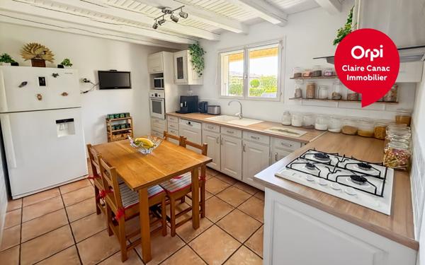 Maison à vendre    5 pièces •  Castres