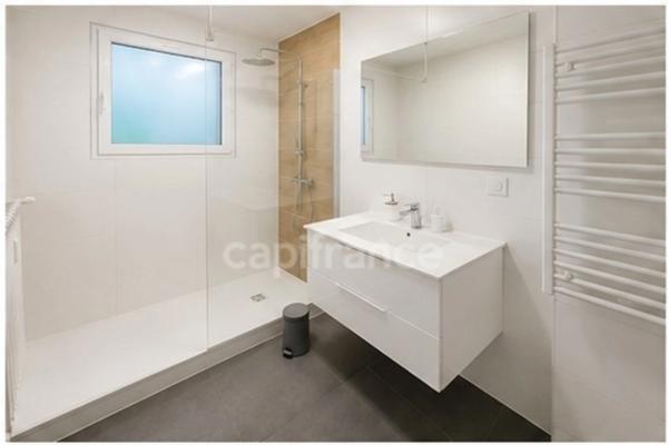Appartement à vendre 3 pièces GEX (01)