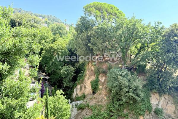 Appartement à vendre 6 pièces de 107,88 m² à Grasse