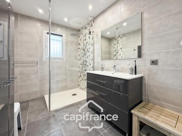 Maison à vendre 6 pièces CHANAS (38)