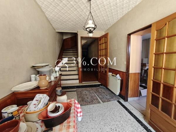 Maison
                                                                                                                                                                                                                                                                                                                        4 pièce(s)                                                                                                                                                                                                          2 chambre(s)                                                                                                                                                                                                          108  m²