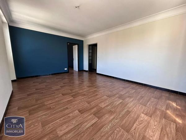 Appartement à louer 3 pièces 80m² Sarlat-la-Canéda (24200)