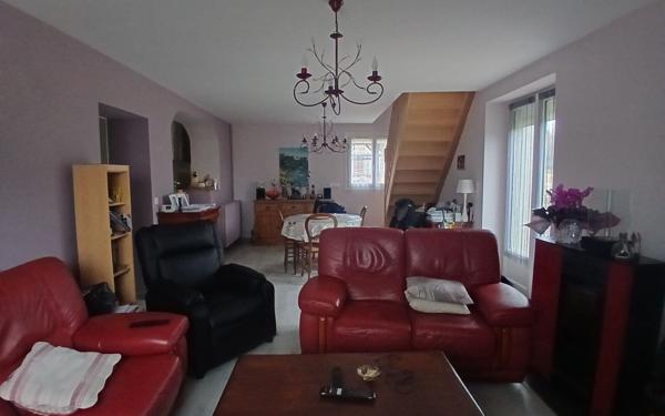 Maison à vendre    3 pièces • 71 m2 Les Aix-d'Angillon