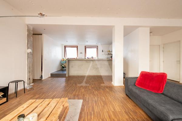 ARCHITECTURE MINIMALISTE- 1900 -APPARTEMENT CONTEMPORAIN - Bordeaux