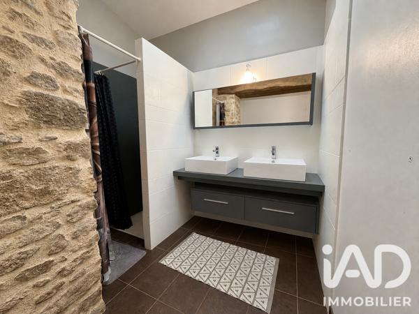 Maison à vendre 6 pièces 153,76 m² Le Poiré-sur-Vie