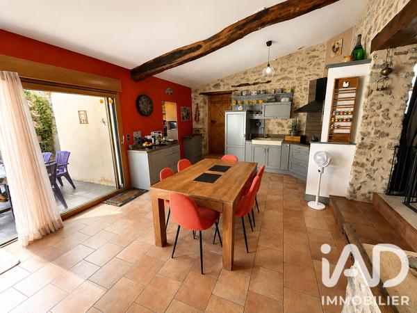 Maison à vendre 6 pièces 153,76 m² Le Poiré-sur-Vie