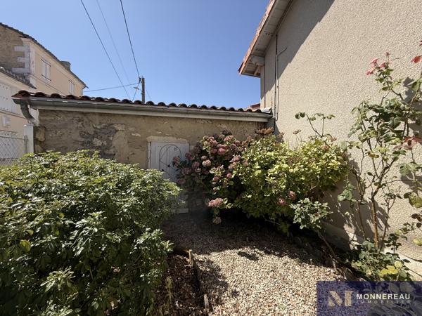 ENSEMBLE IMMOBILIER AU BORD DE LA CHARENTE Détails des diagnostics énergétiques