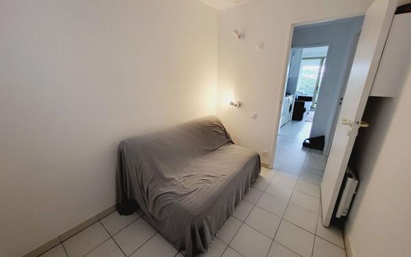 Appartement à louer    1 pièce •  Villeneuve-Loubet