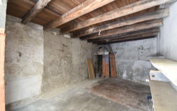 Maison à vendre    3 pièces • 70 m2 Cosne-Cours-sur-Loire