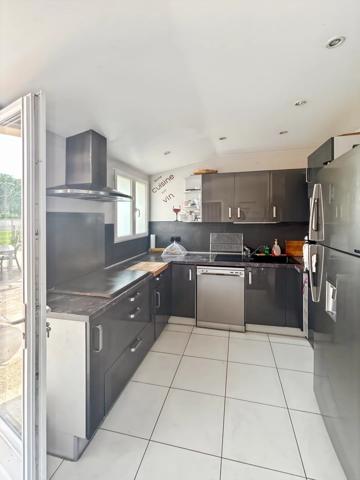 Vente Maison 4 pièces 156 m2 à Moret-Loing-Et-Orvanne