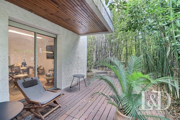 GRANDE ET LUMINEUSE MAISON DE VILLE- PERPIGNAN