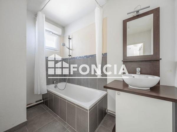 À vendre Appartement 2 pièces 54 m² - Lormont 33310