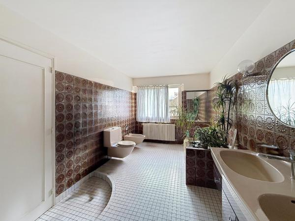 Belle maison familiale/centre-ville Choisy-le-Roi – 143m² habitables 253m² de surface au sol, dépendance, jardin, garage