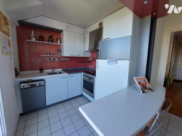 DERNIER ETAGE + TERRASSE+ GARAGE+ CAVE